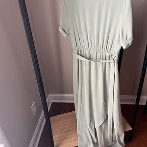 Fehrnvi Women's Maxi Dress in Soft Green size M